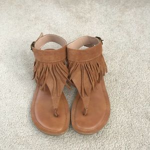 american eagle fringe sandals